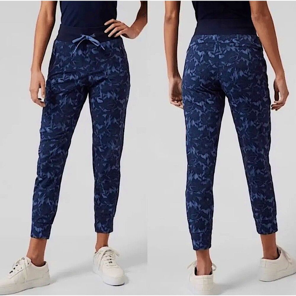 ATHLETA Trekkie North Jogger Navy Blue Batik Print, Sz 8